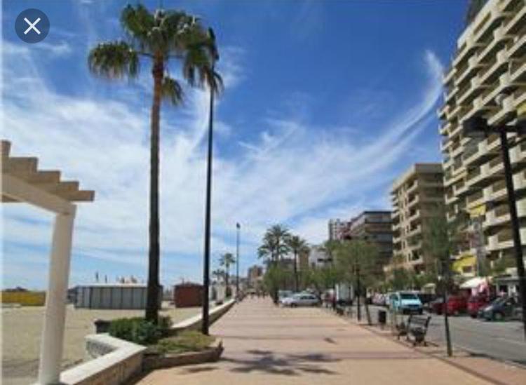 Central And Beach 3 Bedroom Apartment Perfect Location Near Pyr Fuengirola Værelse billede